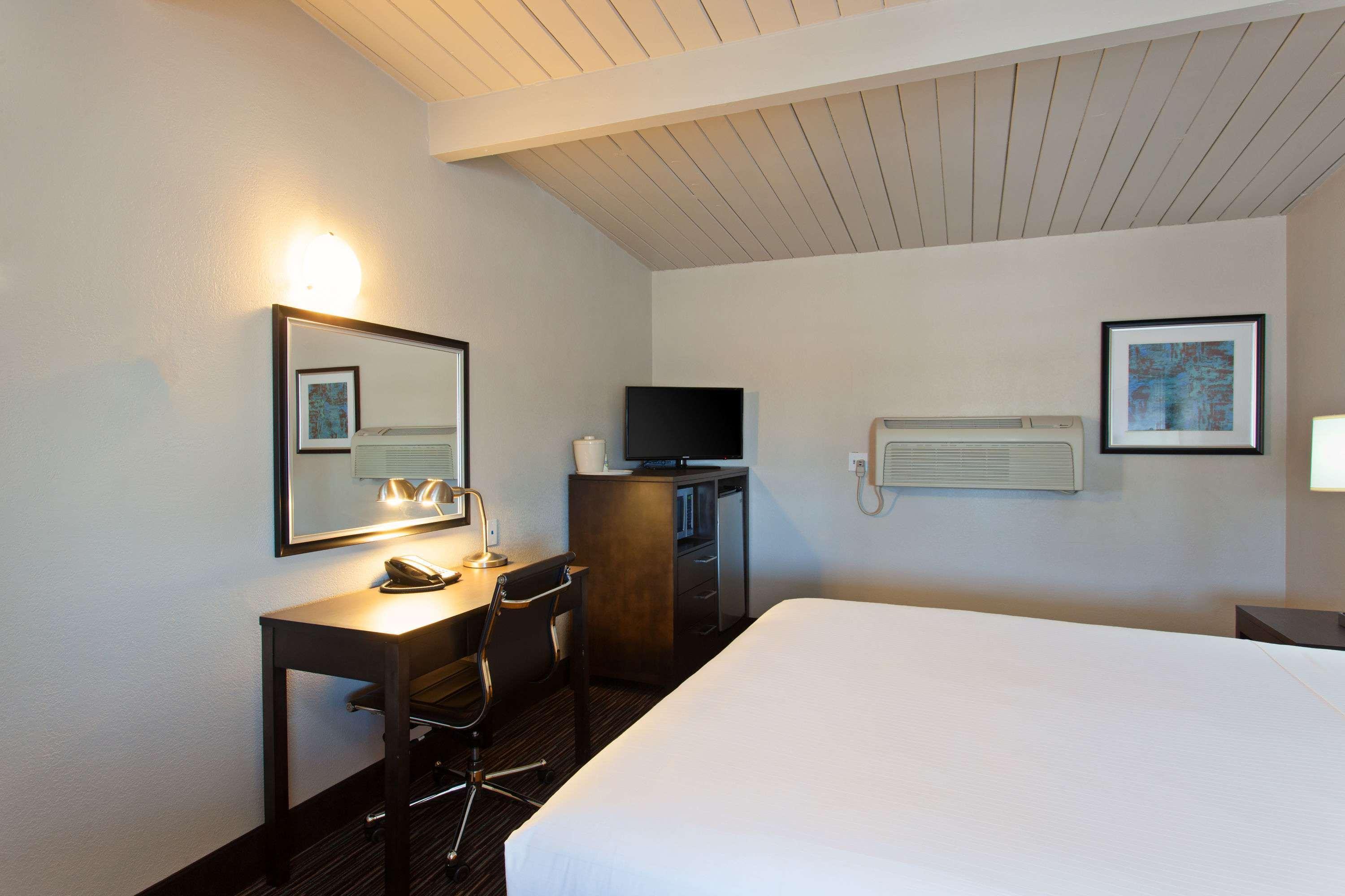 Days Inn By Wyndham Chowchilla Gateway To Yosemite Esterno foto
