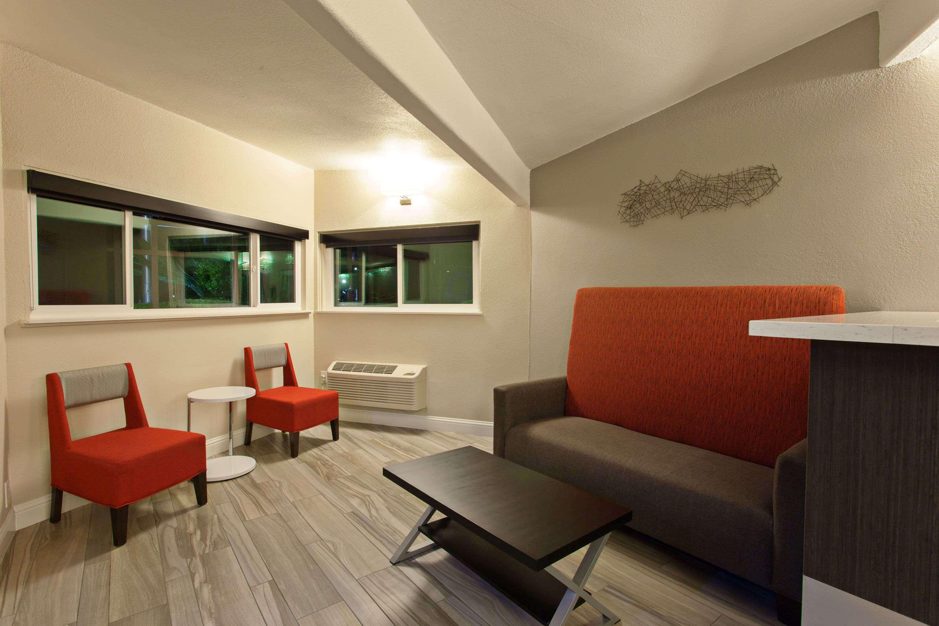 Days Inn By Wyndham Chowchilla Gateway To Yosemite Esterno foto